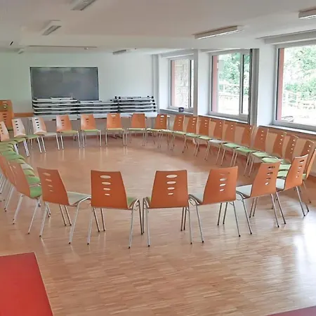 Jugendherberge Bad Urach אכסניה באד אוראך