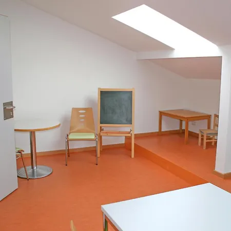 אכסניה Jugendherberge Bad Urach באד אוראך