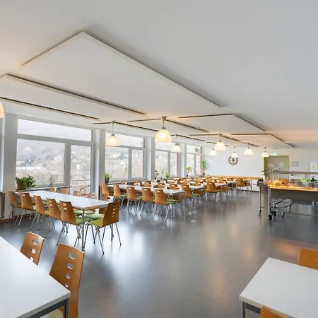 Jugendherberge Bad Urach Hostel *